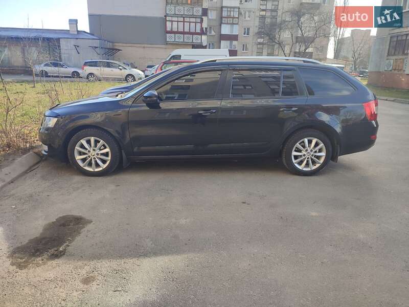 Універсал Skoda Octavia 2016 в Шепетівці