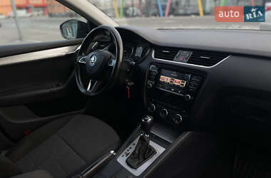 Лифтбек Skoda Octavia 2016 в 