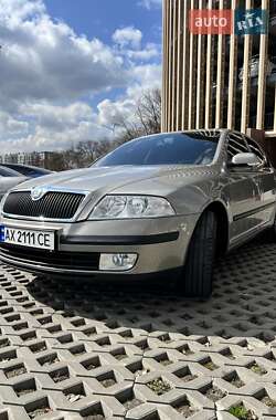 Лифтбек Skoda Octavia 2007 в 