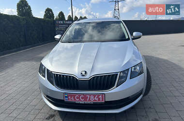 Універсал Skoda Octavia 2017 в Долині