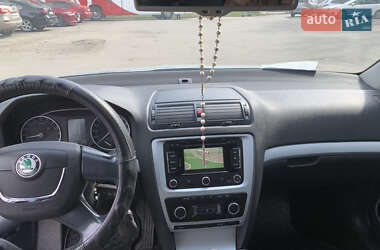 Универсал Skoda Octavia 2011 в 