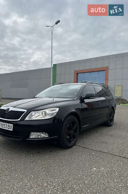 Універсал Skoda Octavia 2010 в 