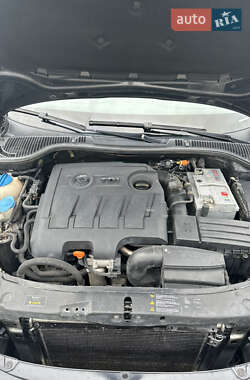 Універсал Skoda Octavia 2010 в 