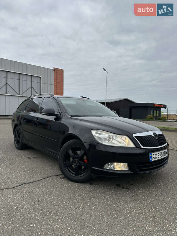 Універсал Skoda Octavia 2010 в Виноградові