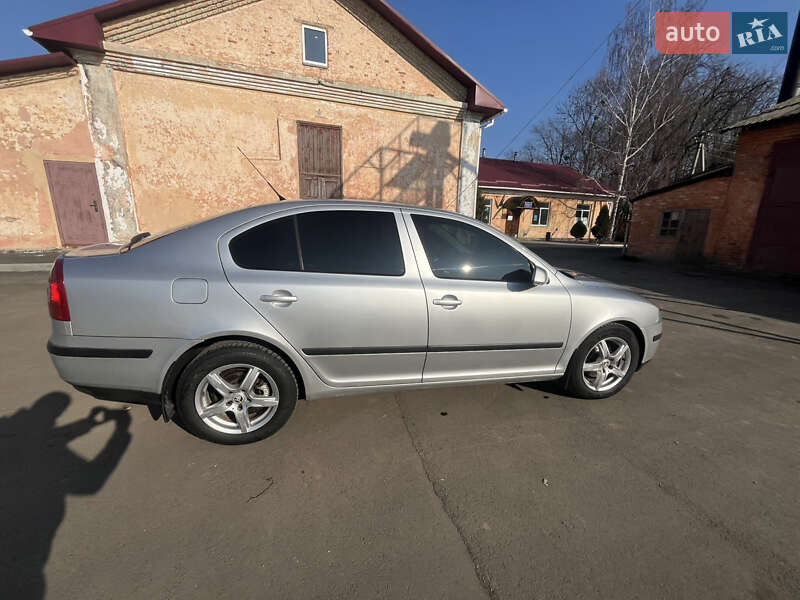 Ліфтбек Skoda Octavia 2006 в Голованівську