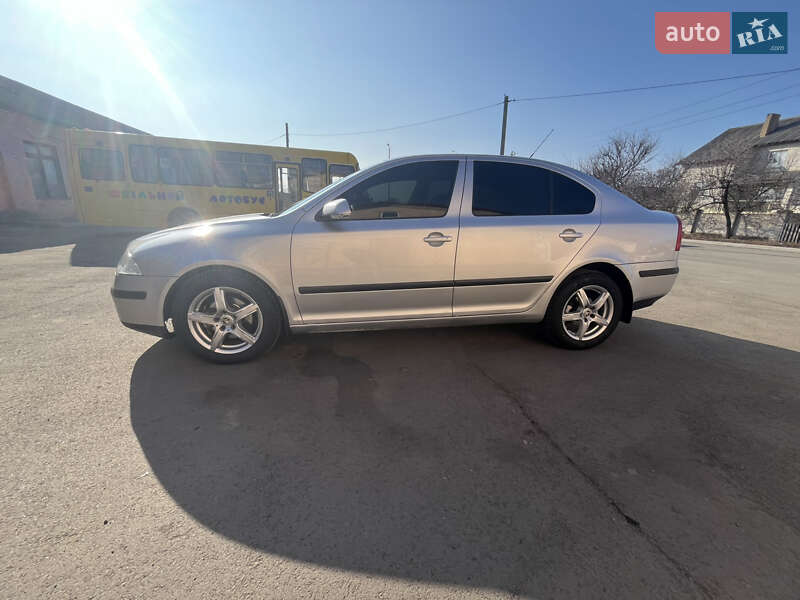 Ліфтбек Skoda Octavia 2006 в Голованівську