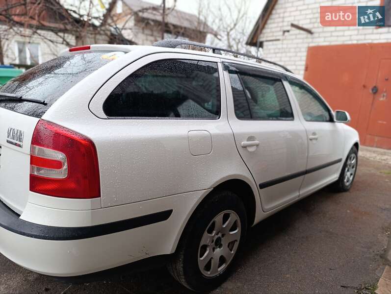 Універсал Skoda Octavia 2007 в Житомирі