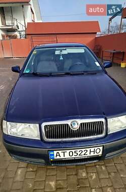 Лифтбек Skoda Octavia 2003 в 