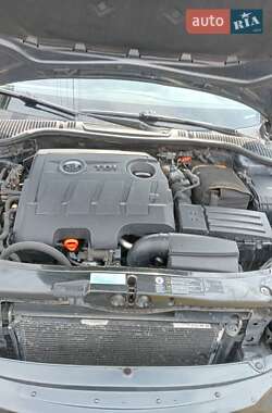 Универсал Skoda Octavia 2010 в 