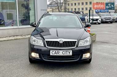Універсал Skoda Octavia 2010 в 