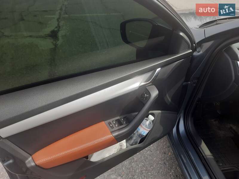 Універсал Skoda Octavia 2014 в Дніпрі фото 6 Універсал Skoda Octavia 2014 в Дніпрі