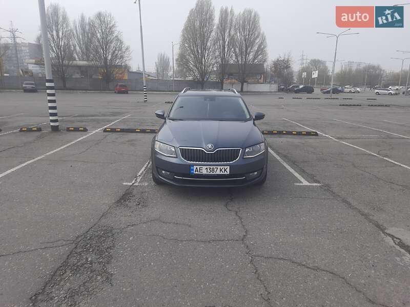 Універсал Skoda Octavia 2014 в Дніпрі фото 10 Універсал Skoda Octavia 2014 в Дніпрі