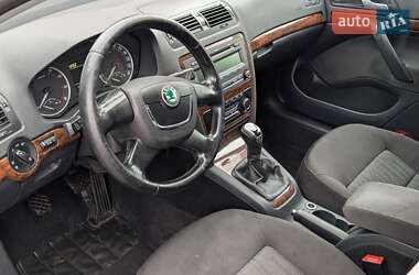 Ліфтбек Skoda Octavia 2012 в 