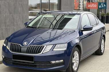 Лифтбек Skoda Octavia 2017 в 