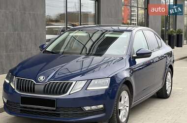 Лифтбек Skoda Octavia 2017 в 