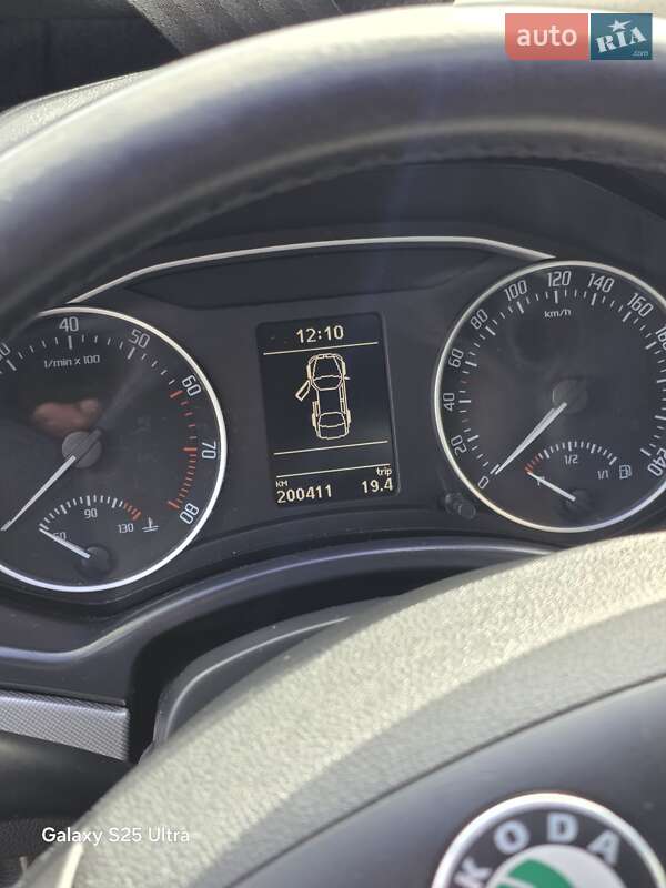 Ліфтбек Skoda Octavia 2012 в Запоріжжі