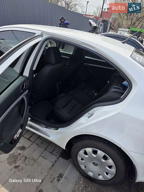 Ліфтбек Skoda Octavia 2012 в Запоріжжі