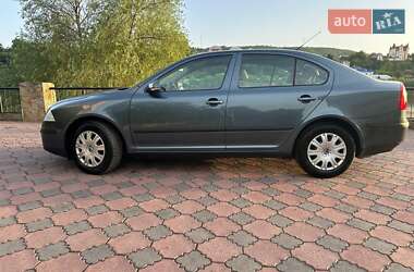 Лифтбек Skoda Octavia 2006 в 