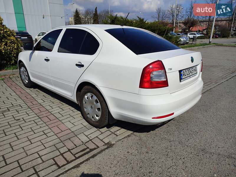 Лифтбек Skoda Octavia 2012 в Ужгороде фото 8 Лифтбек Skoda Octavia 2012 в Ужгороде