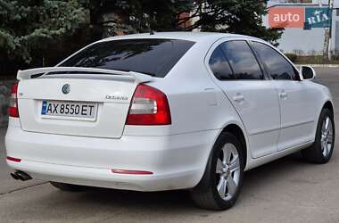 Лифтбек Skoda Octavia 2013 в 