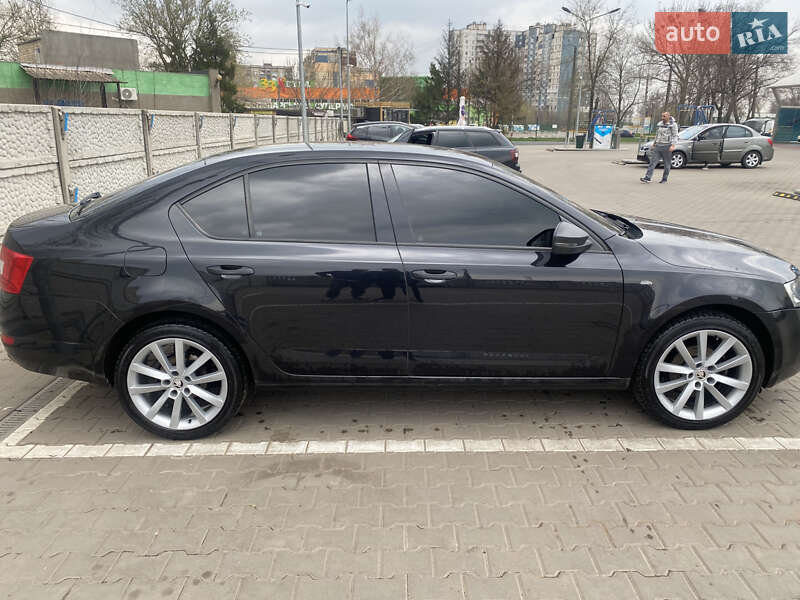 Лифтбек Skoda Octavia 2016 в Кривом Роге