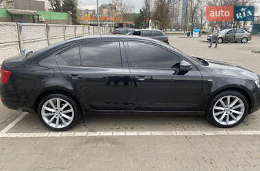 Лифтбек Skoda Octavia 2016 в 