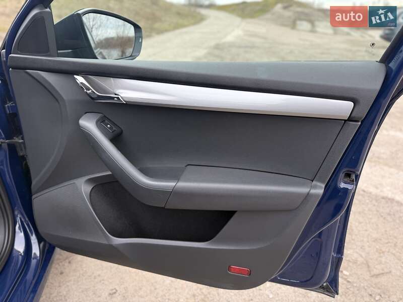 Лифтбек Skoda Octavia 2016 в Киеве