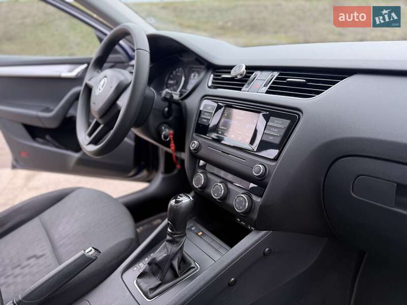 Лифтбек Skoda Octavia 2016 в Киеве