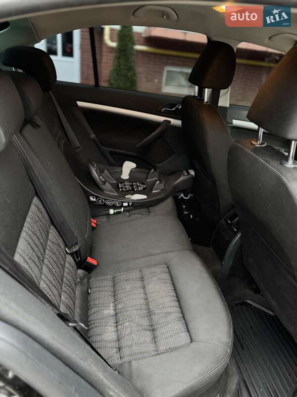 Лифтбек Skoda Octavia 2011 в Ужгороде