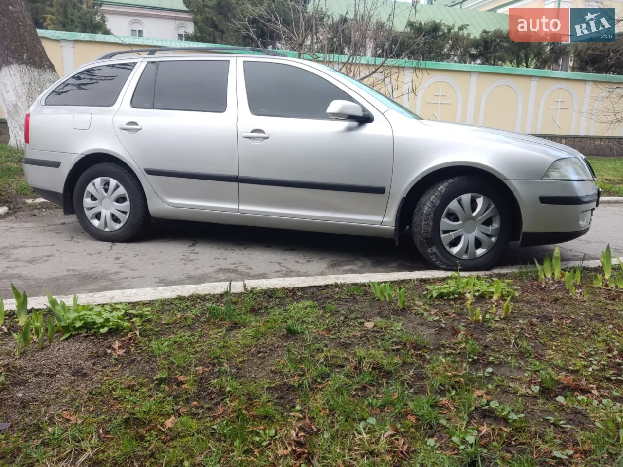 2010 Volkswagen Touareg - мініатюра 33
