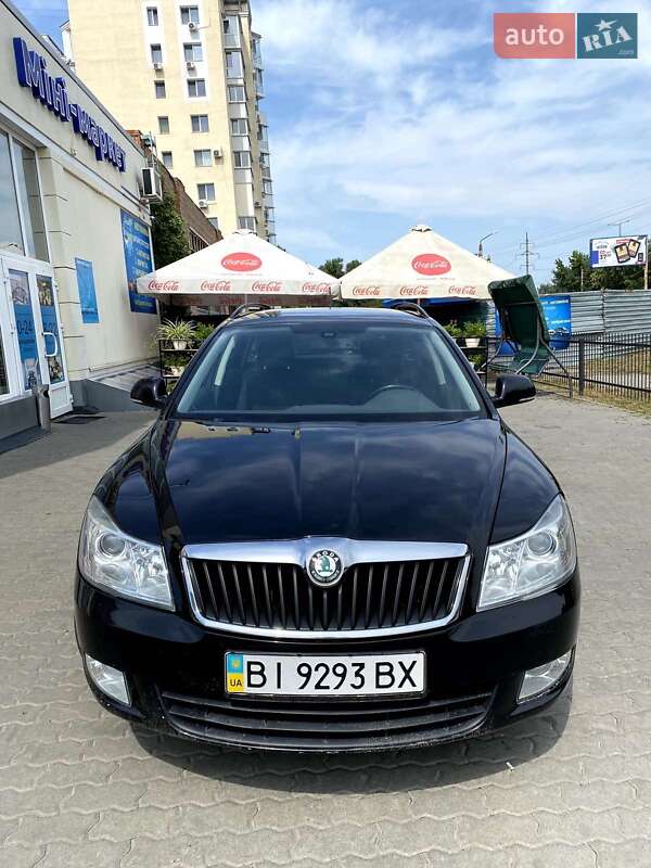 Универсал Skoda Octavia 2012 в 