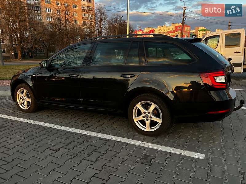 Універсал Skoda Octavia 2020 в Любешові