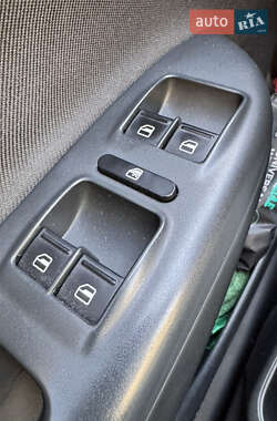 Лифтбек Skoda Octavia 2012 в 