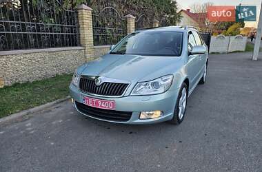 Универсал Skoda Octavia 2010 в 