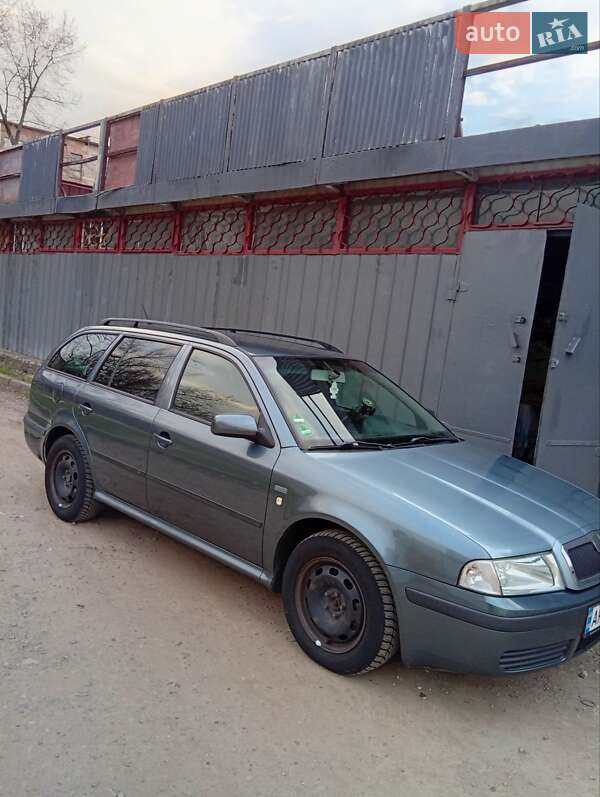 Skoda Octavia 2003