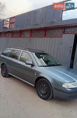 Универсал Skoda Octavia 2003 в 