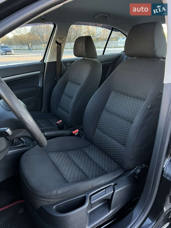 Лифтбек Skoda Octavia 2011 в Киеве