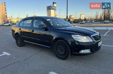 Лифтбек Skoda Octavia 2011 в 