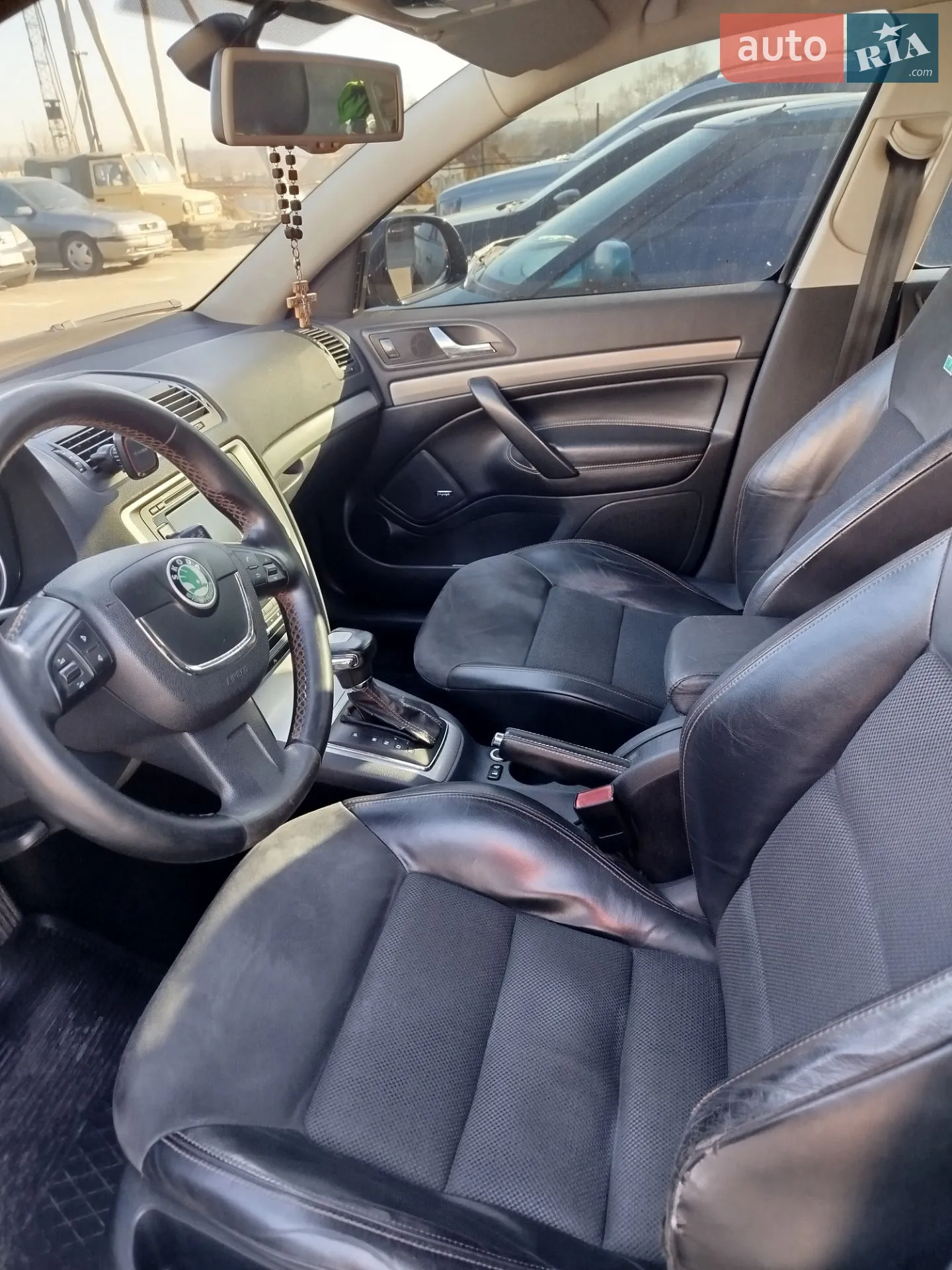 2011 Skoda Octavia - мініатюра 9