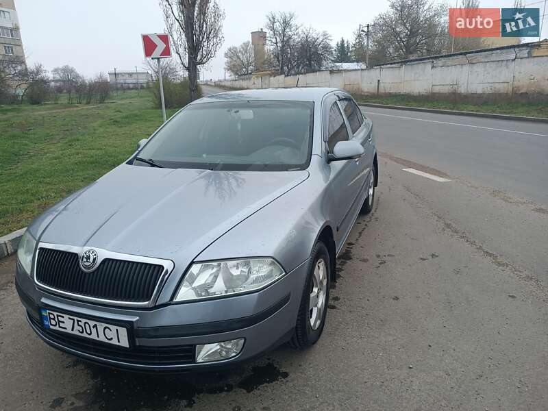 Лифтбек Skoda Octavia 2005 в Вознесенске