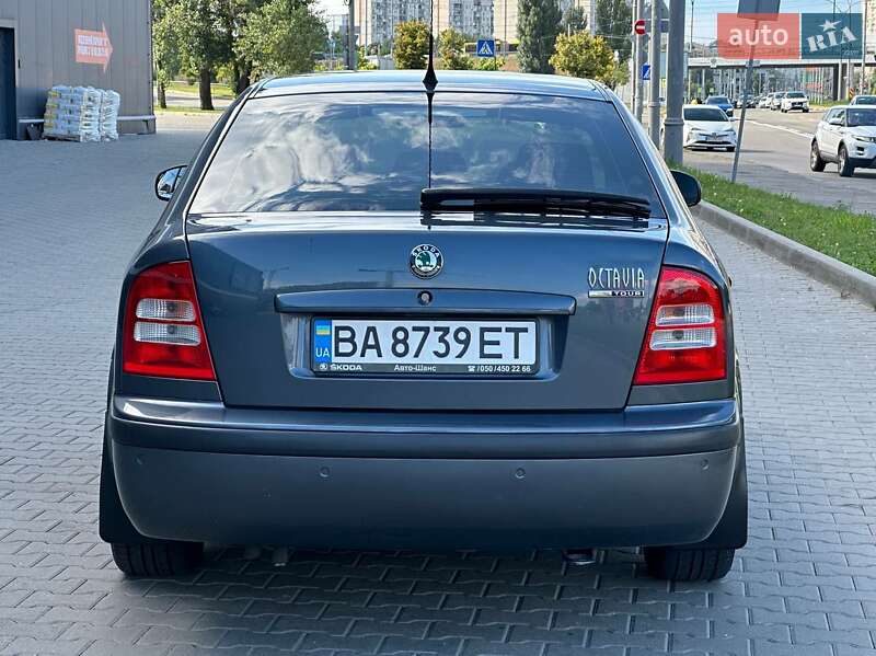 Лифтбек Skoda Octavia 2010 в Киеве