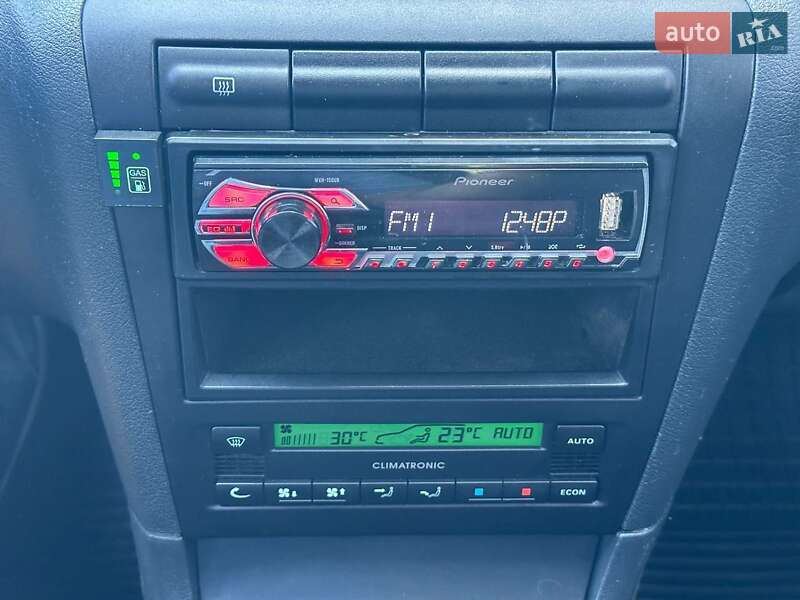 Лифтбек Skoda Octavia 2010 в Киеве