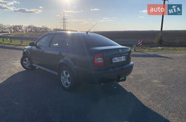 Ліфтбек Skoda Octavia 2004 в 