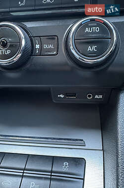 Універсал Skoda Octavia 2014 в 