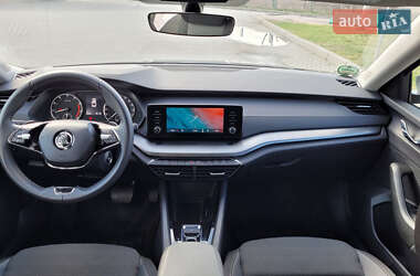 Ліфтбек Skoda Octavia 2023 в 