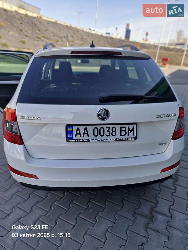 Універсал Skoda Octavia 2015 в Києві