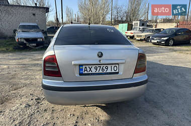 Лифтбек Skoda Octavia 2008 в 