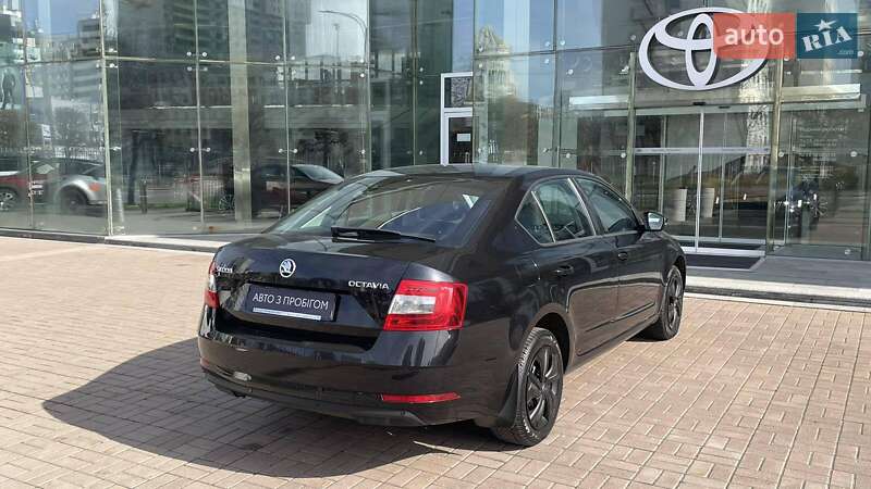 Лифтбек Skoda Octavia 2019 в Киеве