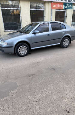 Лифтбек Skoda Octavia 2005 в 