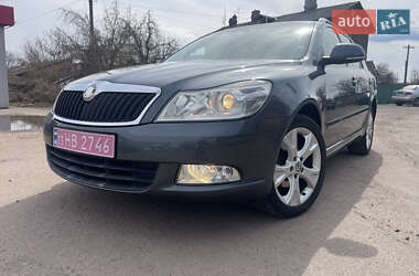 Універсал Skoda Octavia 2011 в 